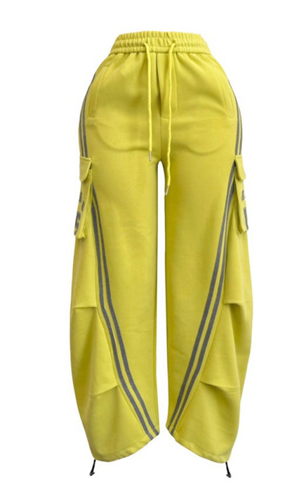 Wide-Leg Cargo Jogger Pants – Sporty Chic Comfort