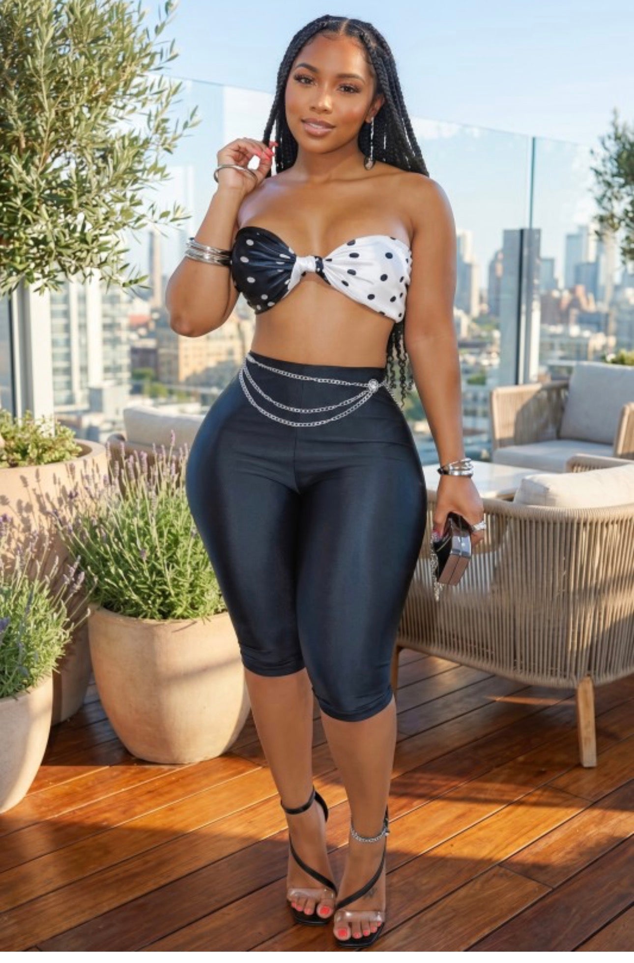 Midnight Muse Capri Leggings