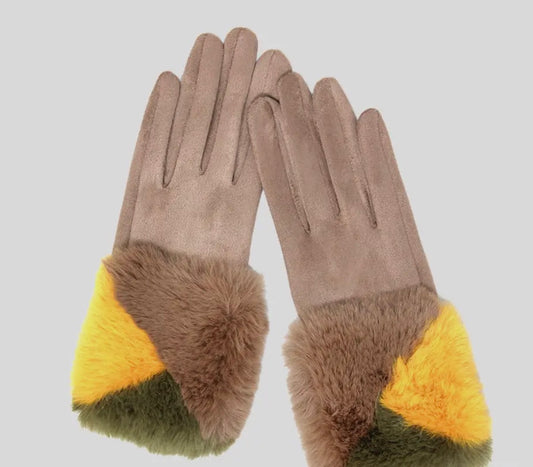 Luxe Faux Fur Colorblock Winter Gloves – Soft, Warm & Stylish